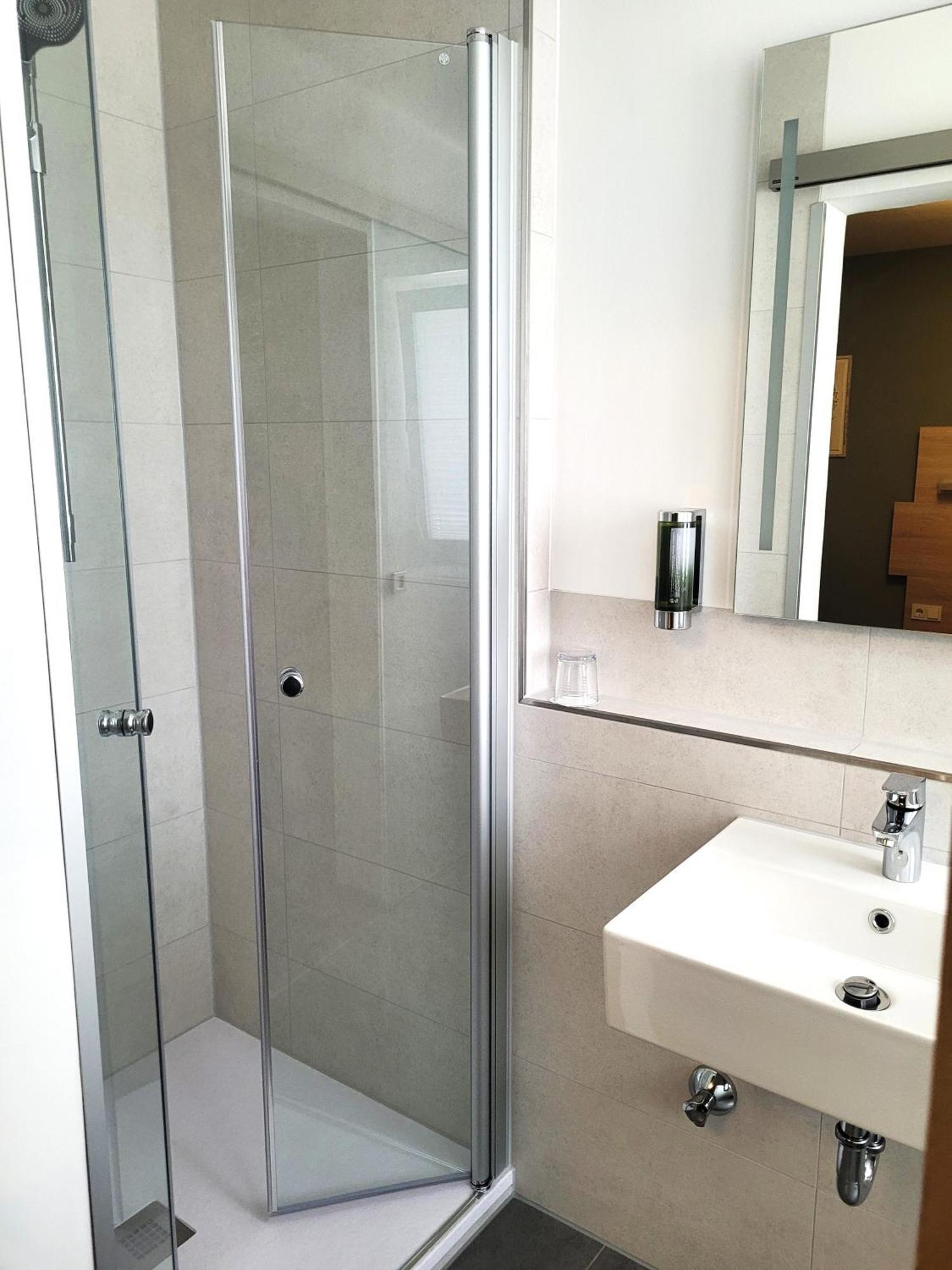 Buergstadt Adler Landhotel מראה חיצוני תמונה